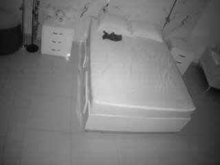 voyeurcam-casa-salsa-bedroom-6