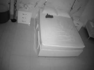 voyeurcam-casa-salsa-bedroom-6