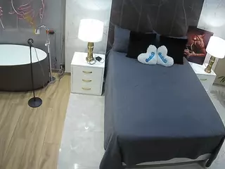 Casa Salsa Bedroom 6's Live Sex Cam Show