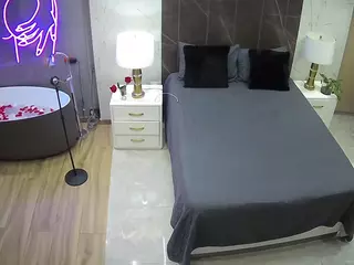 Casa Salsa Bedroom 6's Live Sex Cam Show