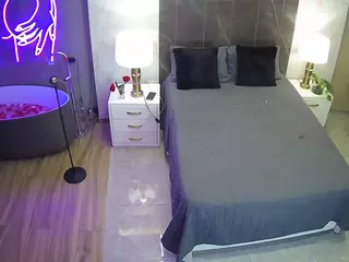 Casa Salsa Bedroom 6's Live Sex Cam Show