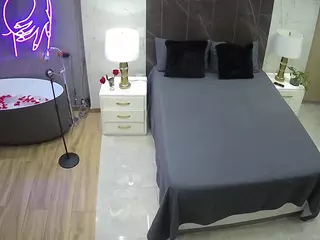 Casa Salsa Bedroom 6's Live Sex Cam Show