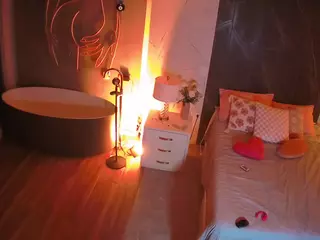 Casa Salsa Bedroom 6's Live Sex Cam Show