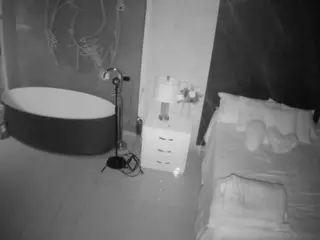 Casa Salsa Bedroom 6's Live Sex Cam Show