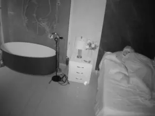 Casa Salsa Bedroom 6's Live Sex Cam Show