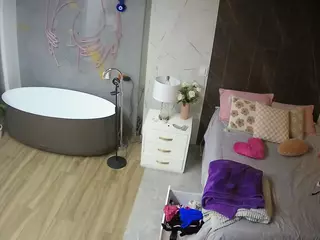 Casa Salsa Bedroom 6's Live Sex Cam Show