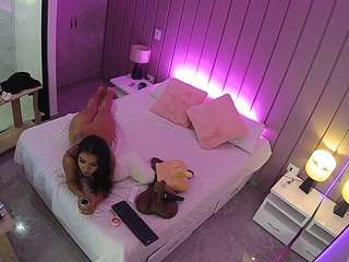 voyeurcam-casa-salsa-bedroom-7 Chaterbuate camsoda