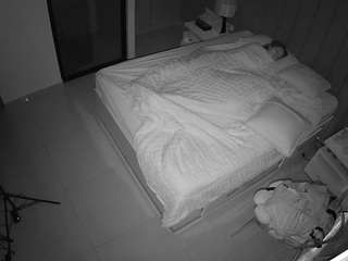 voyeurcam-casa-salsa-bedroom-7