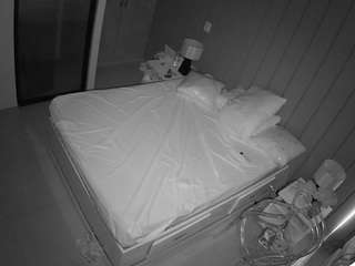 voyeurcam-casa-salsa-bedroom-7