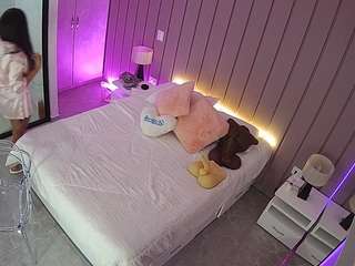 camsoda voyeurcam-casa-salsa-bedroom-7