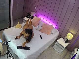 camsoda voyeurcam-casa-salsa-bedroom-7