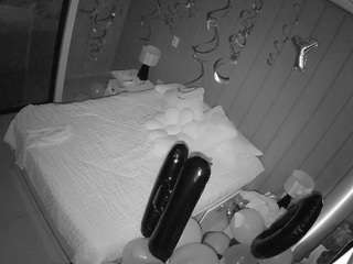 Stripper Bed camsoda voyeurcam-casa-salsa-bedroom-7