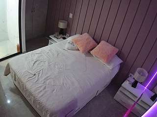 camsoda voyeurcam-casa-salsa-bedroom-7