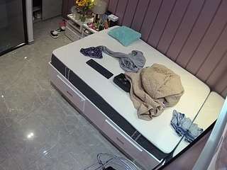 voyeurcam-casa-salsa-bedroom-7