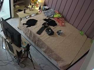 voyeurcam-casa-salsa-bedroom-7