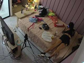 voyeurcam-casa-salsa-bedroom-7