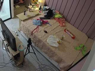 voyeurcam-casa-salsa-bedroom-7