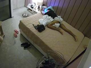 voyeurcam-casa-salsa-bedroom-7