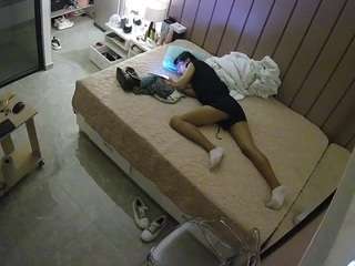 voyeurcam-casa-salsa-bedroom-7