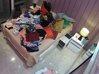 voyeurcam-casa-salsa-bedroom-7