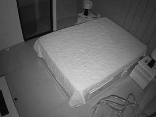 voyeurcam-casa-salsa-bedroom-7
