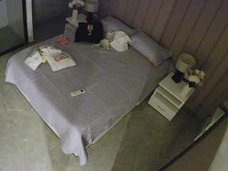 voyeurcam-casa-salsa-bedroom-7