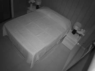 voyeurcam-casa-salsa-bedroom-7