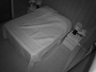 voyeurcam-casa-salsa-bedroom-7 Webcam Model Profile