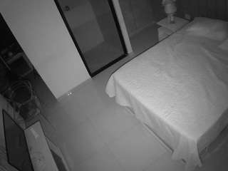 voyeurcam-casa-salsa-bedroom-7