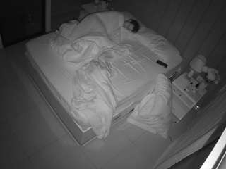 voyeurcam-casa-salsa-bedroom-7
