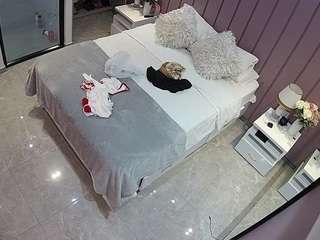 voyeurcam-casa-salsa-bedroom-7