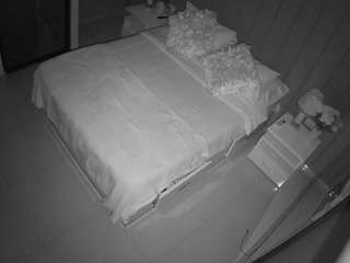 voyeurcam-casa-salsa-bedroom-7