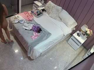 voyeurcam-casa-salsa-bedroom-7 camsoda