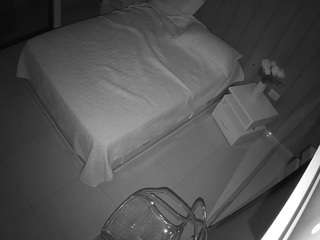 voyeurcam-casa-salsa-bedroom-7