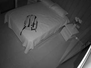 voyeurcam-casa-salsa-bedroom-7