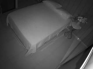 voyeurcam-casa-salsa-bedroom-7