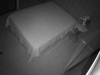 voyeurcam-casa-salsa-bedroom-7
