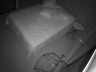 voyeurcam-casa-salsa-bedroom-7