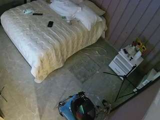 voyeurcam-casa-salsa-bedroom-7