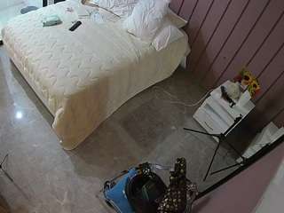 voyeurcam-casa-salsa-bedroom-7