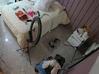 voyeurcam-casa-salsa-bedroom-7