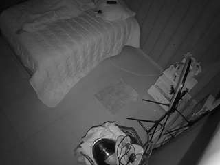 voyeurcam-casa-salsa-bedroom-7