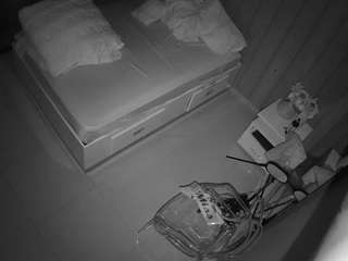 voyeurcam-casa-salsa-bedroom-7