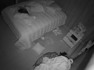 voyeurcam-casa-salsa-bedroom-7