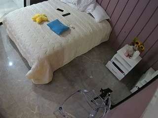 voyeurcam-casa-salsa-bedroom-7
