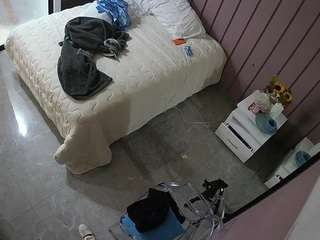 voyeurcam-casa-salsa-bedroom-7