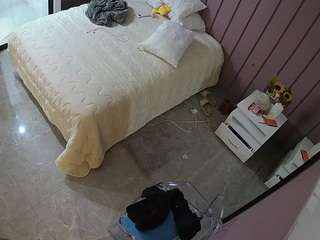 voyeurcam-casa-salsa-bedroom-7