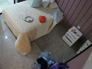voyeurcam-casa-salsa-bedroom-7
