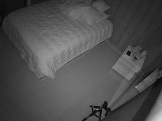 voyeurcam-casa-salsa-bedroom-7