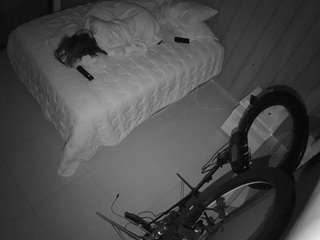 voyeurcam-casa-salsa-bedroom-7